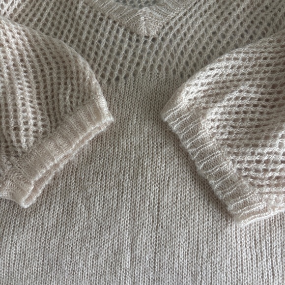 American Rag Wool/Mohair Blend Sweater - Blush/Cream Size L/XL - Picture 7 of 9